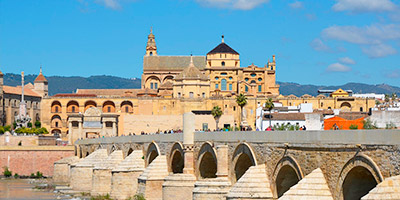 hoteles-con-jacuzzi-en-cordoba